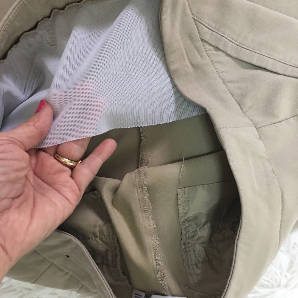 Kim Rogers Khaki Pull On Capris size 14P - Picture 3 of 6